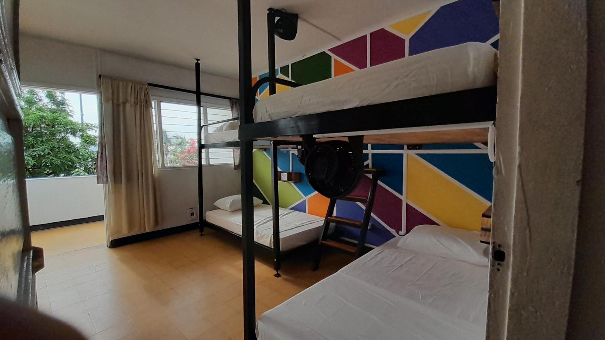 Panamerican Hostel Санта-Марта Экстерьер фото